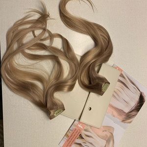Barefoot blonde clip in hair extensions